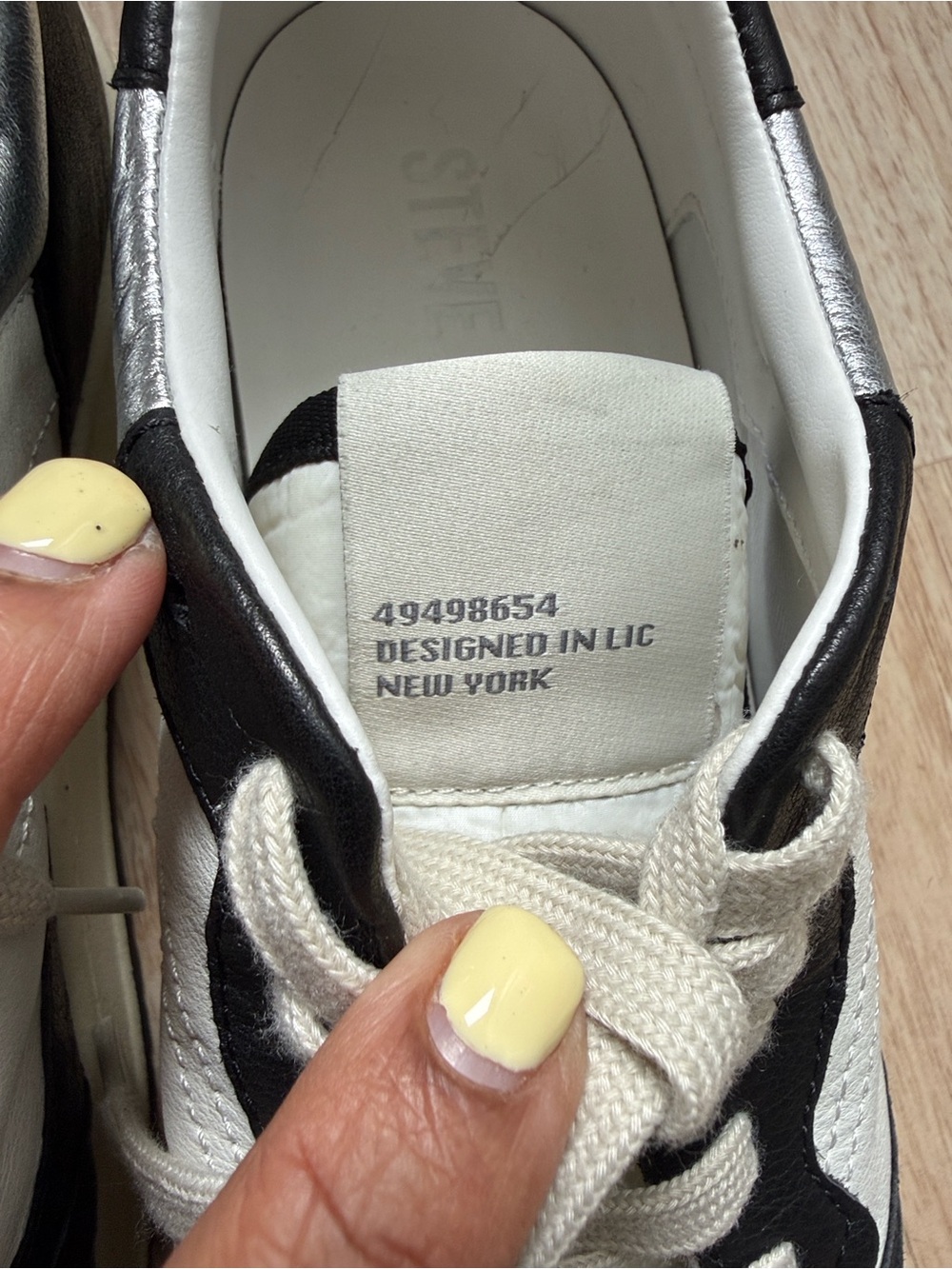 Steve Madden Everlie Perforated Lace Up Sneakers Size 9.5 - Picture 5 of 9